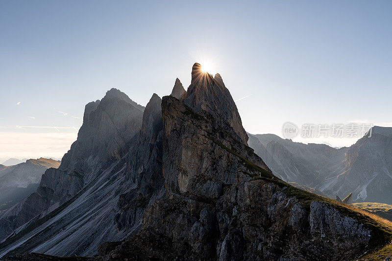 意大利Dolomites的Seceda Ridgeline